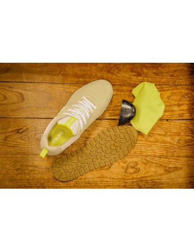 Basket securité femme ultra legere Iconic Wings s1p src hro S24 vue 1 cotepro.fr